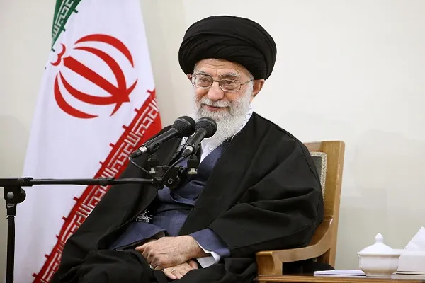 لزوم بازسازی انقلابی در بخش‌های مدیریتی / اعتماد مردم با عمل به وعده‌ها ترمیم شود