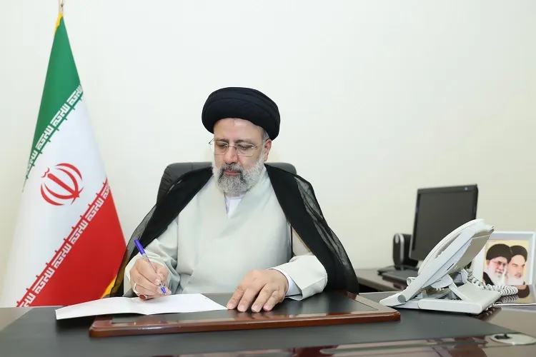 امیدوارم با تمسک به فضائل اخلاقی ادیان ابراهیمی سختی‌ها از جهان رخت بربندد