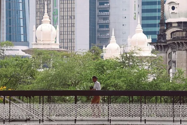 Penyelenggaraan Pertemuan Lembaga Ekonomi Global Islam ke-13 di Malaysia
