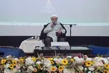 احادیث را با مَثَل برای کودکان و نوجوانان تبیین کنید