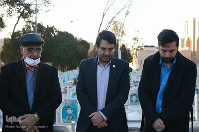 تجدید میثاق جهادگران جهاددانشگاهی اصفهان با شهدا