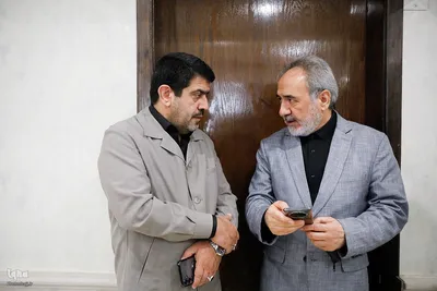 ادای احترام رؤسای بعثه سایر کشور‌های اسلامی و هیئت‌های همراهشان به مقام رئیس جمهور شهید