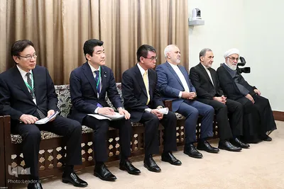 دیدار نخست وزیر ژاپن و هیئت همراه با رهبر انقلاب