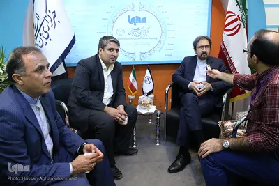 غرفه ایکنا در ششمین روز نمایشگاه مطبوعات