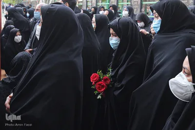 تشییع پیکر شهید محسن جعفری در حرم حضرت شاهچراغ (ع)