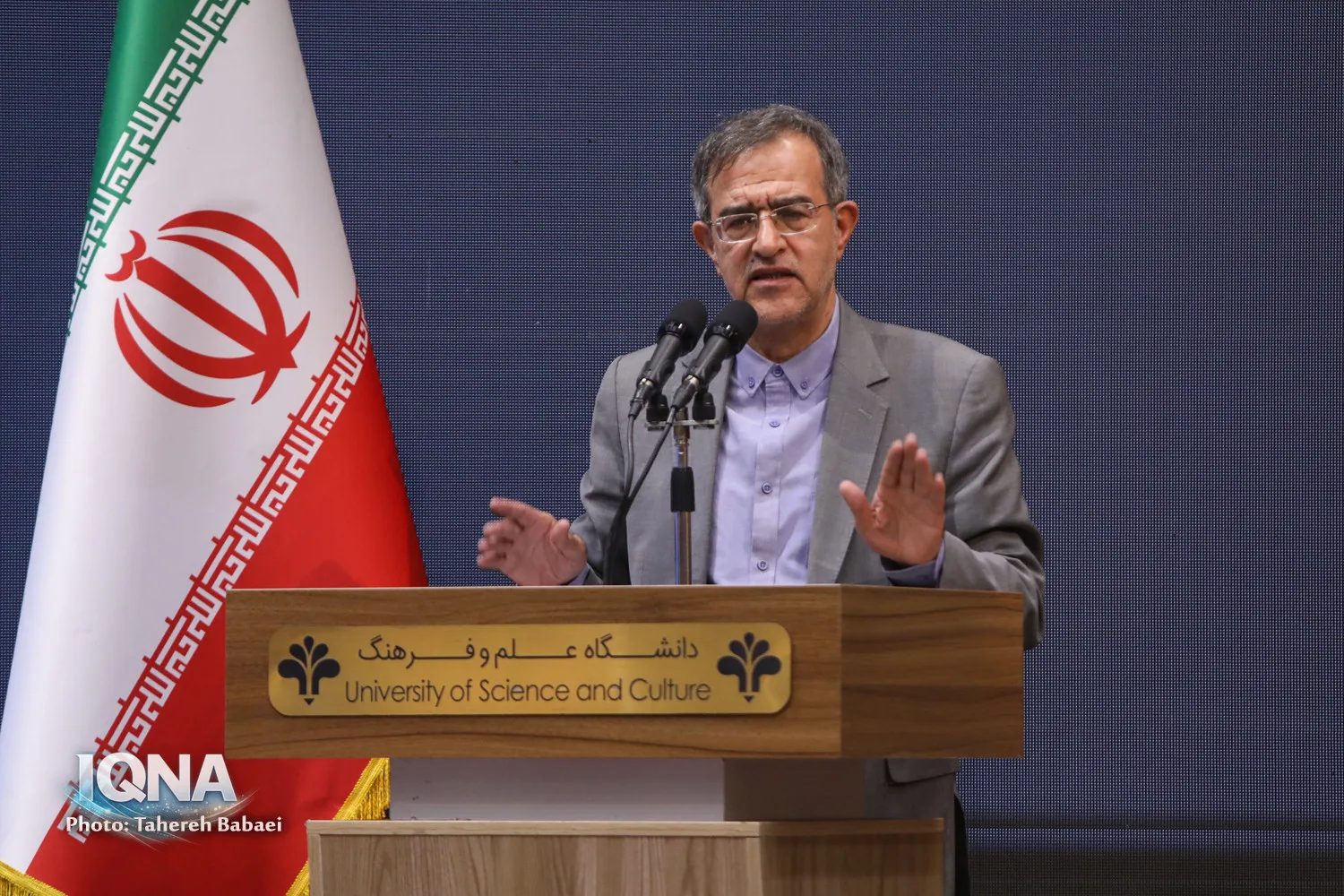علی منتظری 