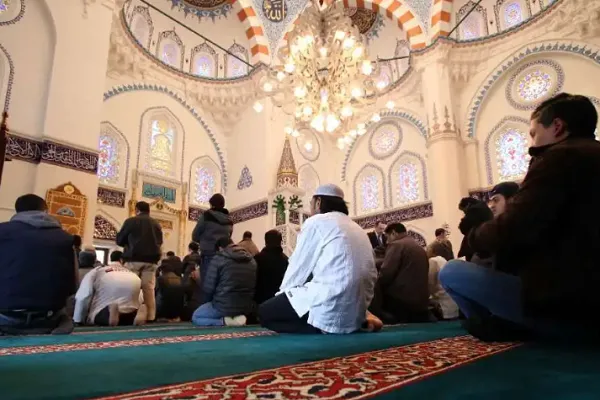 Lumalaki ang Populasyon ng Muslim sa Hapon: Ulat