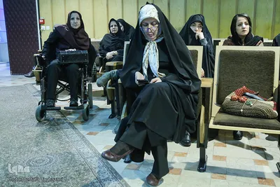 گفت‌وگوی علی مطهری با دختران و پسران انقلاب در مورد حجاب