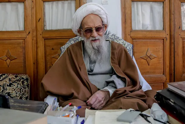 آیت‌الله فیض قمی عمر خود را در تربیت نفوس حقیقت‌جو صرف کرد
