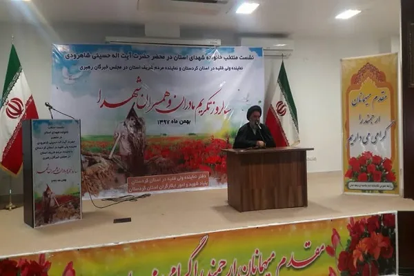 اقتدار و قدرت انقلاب اسلامی در سطح جهان مثال‌زدنی است
