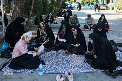 مراسم دعای پرفیض عرفه در گلزار شهدا