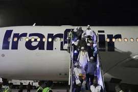 ورود نخستین گروه زائران حج تمتع ۱۴۰۵ جنوب کشور به شیراز
