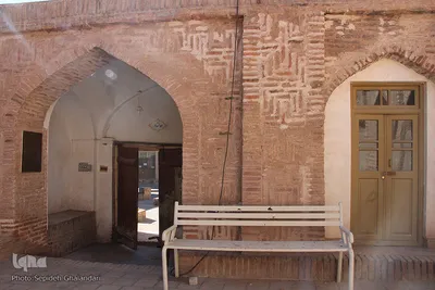 بنای تاریخی خواجه خضر ؛ معماری با کاربری مسجد، آرامگاه