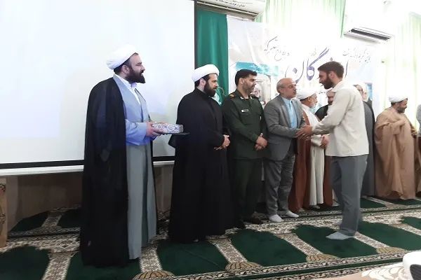همایش تکریم و بزرگداشت امامزادگان و بقاع متبرکه شهرستان های بابلسر و فریدونکنار