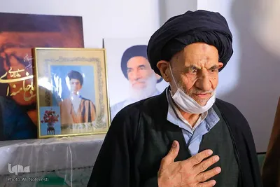 دیدار نماینده ولی فقیه در خراسان‌جنوبی با خانواده شهید عبادی