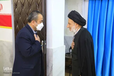 دیدار استاندار خراسان‌جنوبی با حجت‌الاسلام عبادی