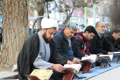 محفل انس با قرآن کریم در ملایر