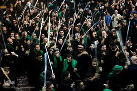 آیین سنتی مشق شمشیر در مشهد