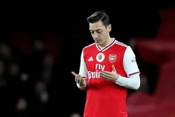 Mesut Ozil consacre un énorme don aux nécessiteux pour le Ramadan