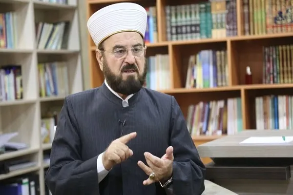 القره داغي يدعو للقضاء على العنصرية والتمييز العرقي