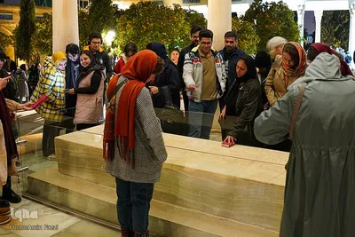 یلدا در جوار حافظ