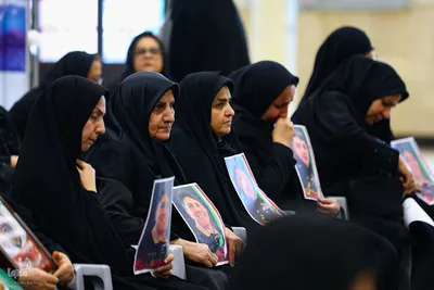 مراسم چهلم شهدای حوادث دی‌ماه در گلستان شهدای اصفهان