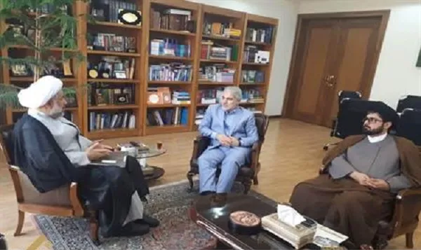 رئیس جامعة المصطفی با معاون رئیس جمهور دیدار و گفت‌وگو کرد