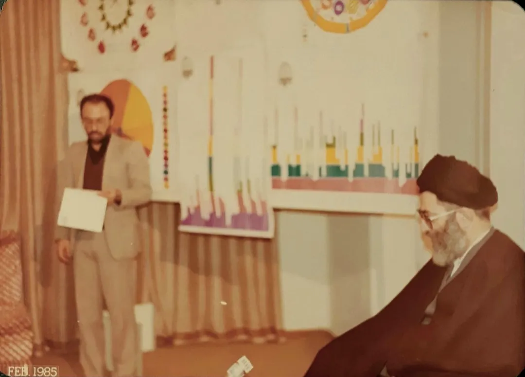 انتشار تصاویری از دیدار با آیت‌الله خامنه‌ای در نخستین سالروز تأسیس رادیو قرآن