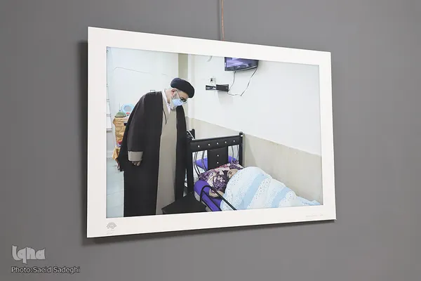 نمایشگاه عکس « مردم دار» در تبریز