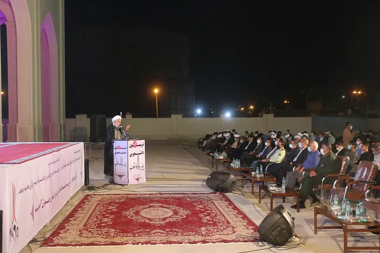 تبدیل مسجد جامع بندرعباس به پایگاه تریبون آزاد دانشجویی