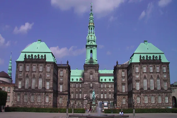 Denmark yaruhusu dini kutusiwa, aliyevunjia Qur'ani heshima  aachiliwa huru
