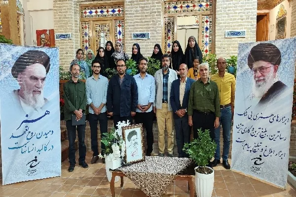 هنرمندان چهارمحال‌وبختیاری ۱۲۰ اثر هنری در سوگ شهدای خدمت خلق کردند