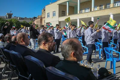 نواختن زنگ استکبارستیزی در شیراز‎