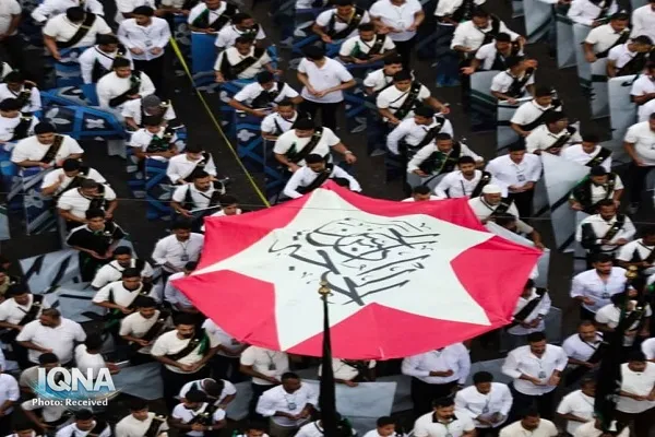 بالصور والفيديو...موكب