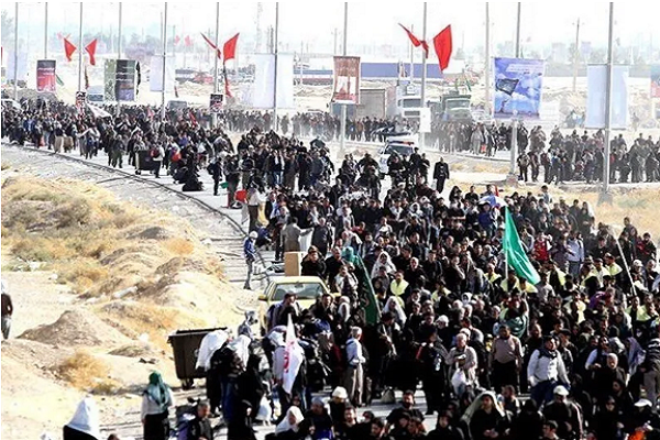 Border Crossings Ready for Arbaeen Pilgrimage: Iranian Official Arbaeen pilgrims