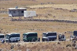 300 सशस्त्र सिरियाई प्रतिद्वंद्वी को क़ैन्त्रह से Idlib स्थानांतरित किया गया
