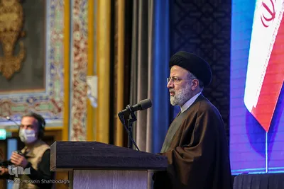 دیدار رئیس جمهور با نخبگان، علما، خانواده شهدا ،ایثار گران و جمعی از اقشار مردم