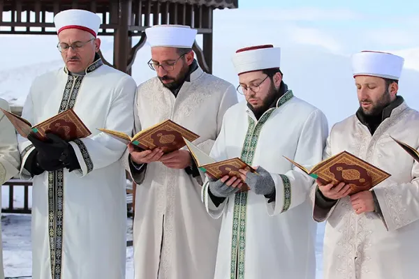 Atlı hafızlar, 1001 Hatmi başlattı