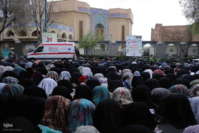 نماز عید فطر در تبریز