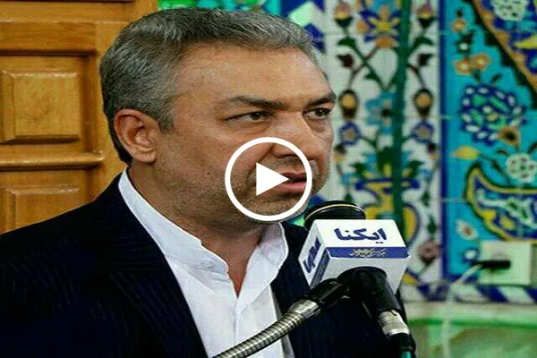 شاهد..تلاوة لسورة الفاتحة بصوت القارئ 