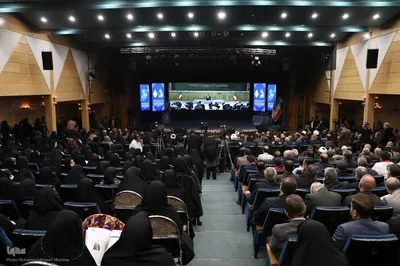 اختتامیه کنگره ملی بانوی مبارز و انقلابی خواهر دباغ در همدان