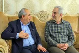 فیلم | دیدار استاندار آذربایجان‌شرقی با معلم دوران دبیرستان خود