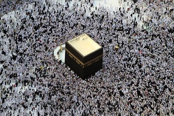 السعودية: نهدف الوصول إلى 10 ملايين معتمر للموسم الحالي