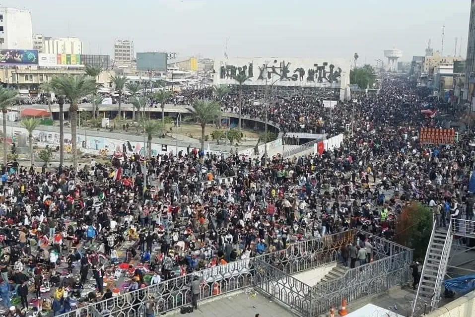 مقتدی صدر خطاب به تجمع‌کنندگان: اکثریت پارلمان را از آن جریان صدر کنید