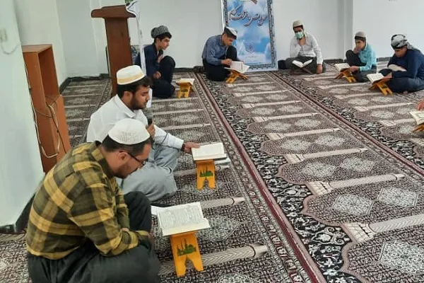 برگزاری محفل انس با قرآن در سنندج