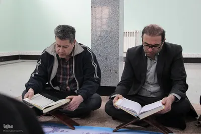محفل انس با قرآن کریم در ادارات شهرستان ملایر