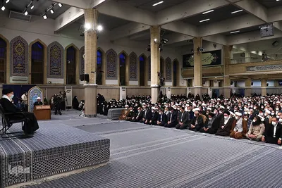 دیدار جمعی از مردم قم با رهبر معظم انقلاب