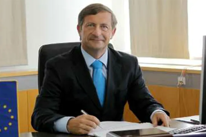 Ministan Harkokin Wajen Salvania Ya Aike Da Sakon Taya Murna ga Iran