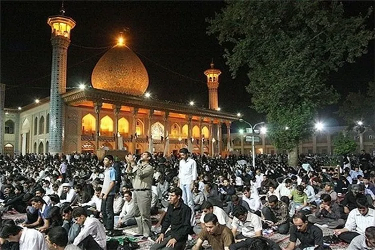 تجلی آیات قرآن در شب‌های قدر عاشقی/ فارس؛ داغدار پدر یتیمان