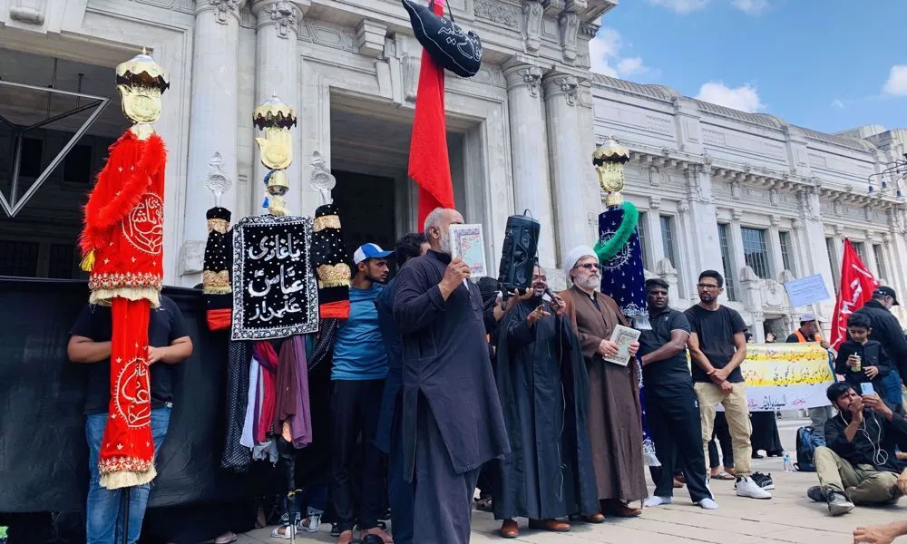 Thousands of Shia Mourners in Italy Slam Quran Desecration